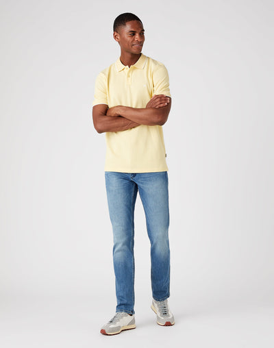 Greensboro Medium Stretch in Blue Fever Jeans Wrangler   