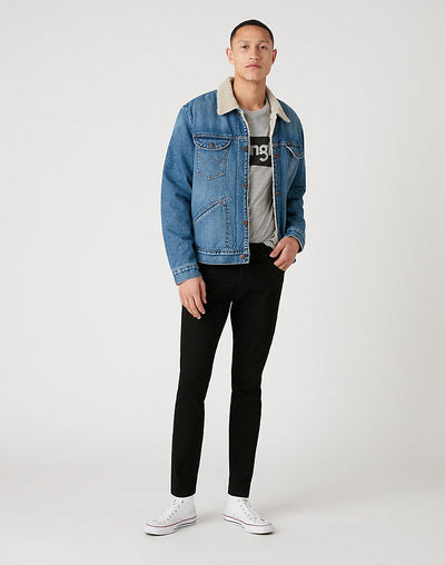 Larston High Stretch in Black Valley Jeans Wrangler   