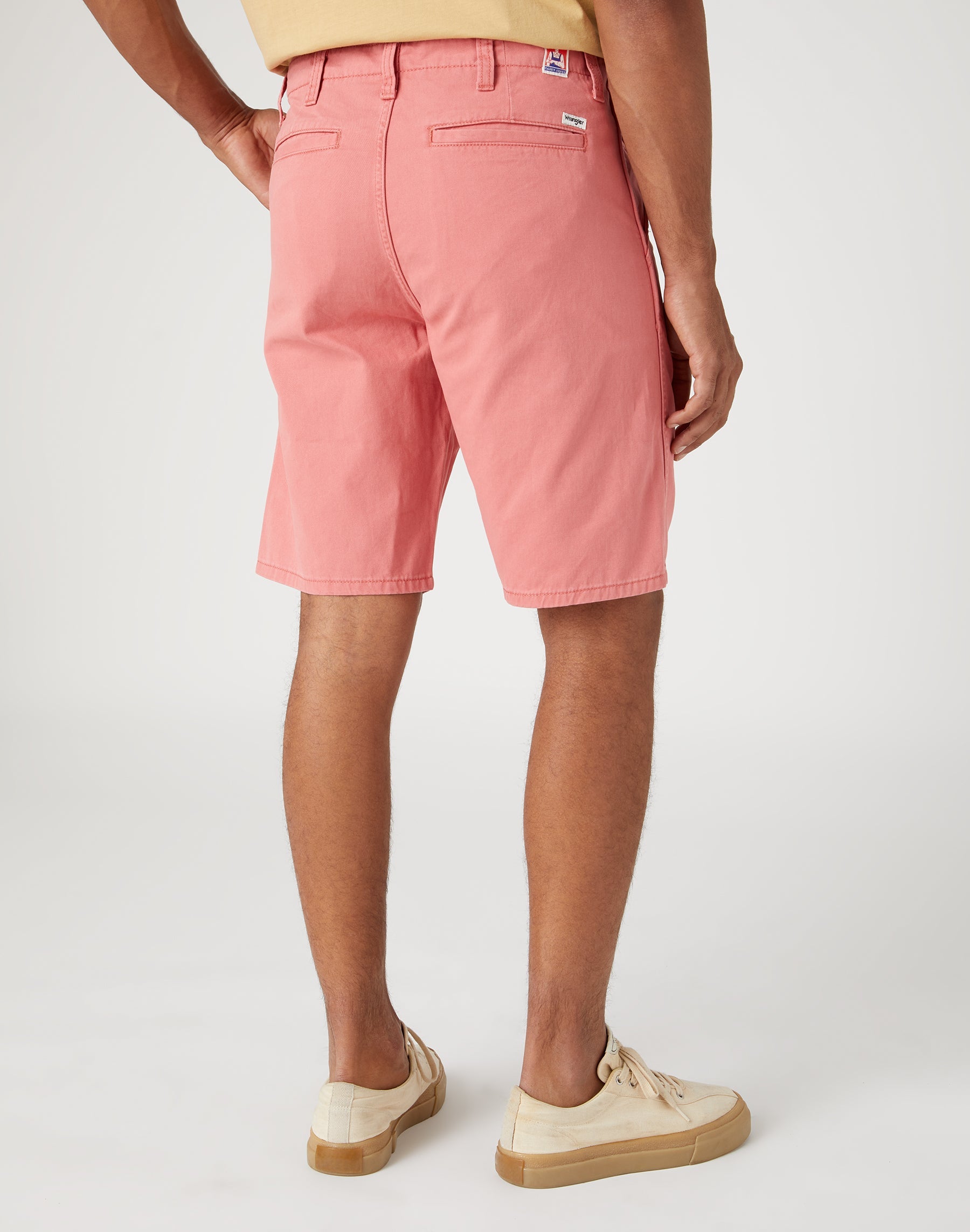 Casey Jones Chino Shorts in Faded Rose Shorts Wrangler   
