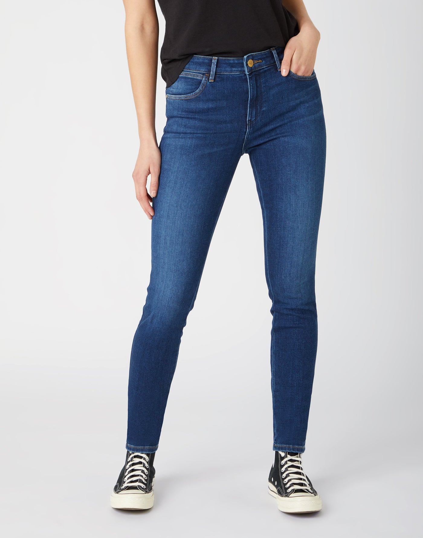 Skinny Jeans in Authentic Love Jeans Wrangler   