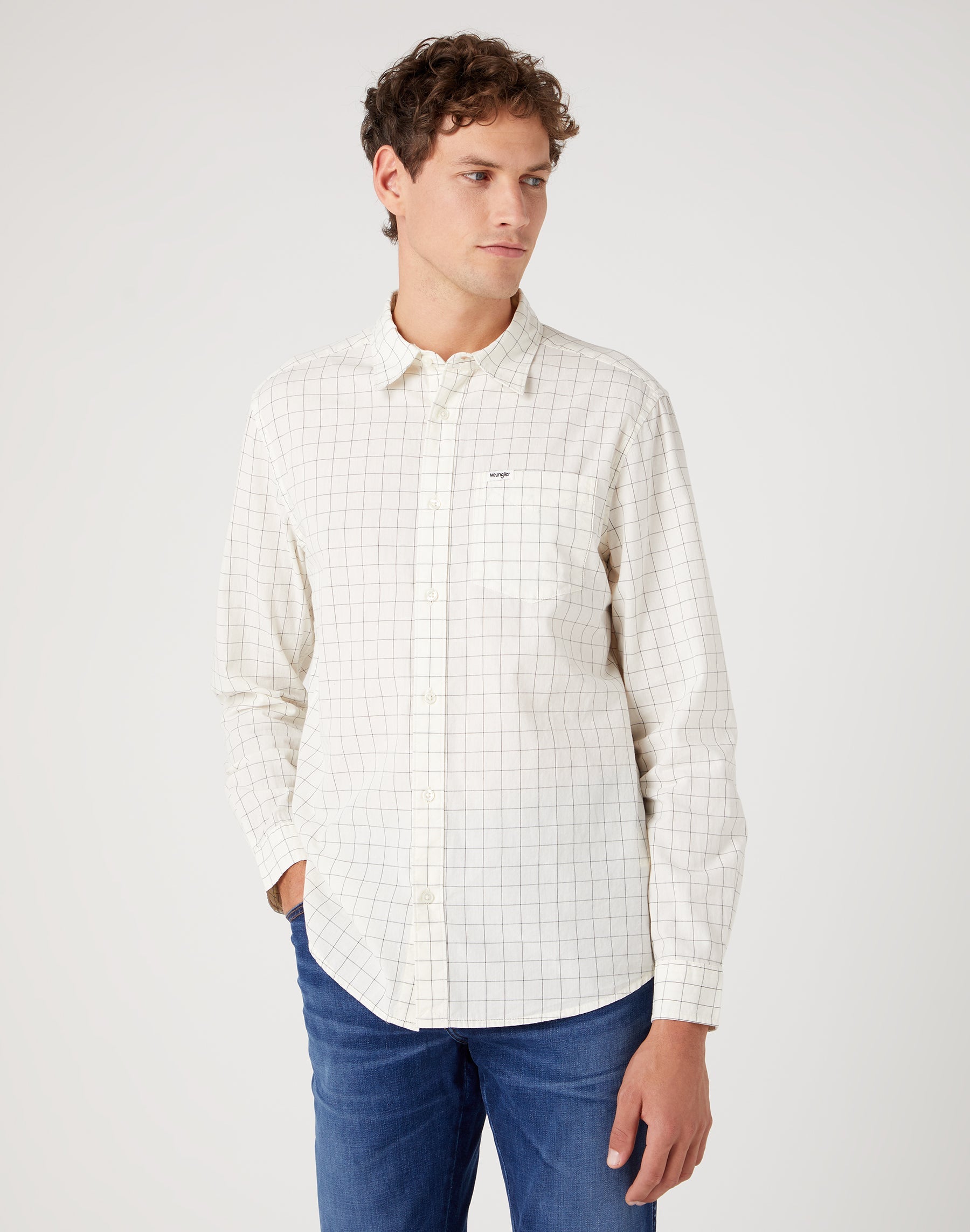 One Pocket Shirt in Worn White Hemden Wrangler   