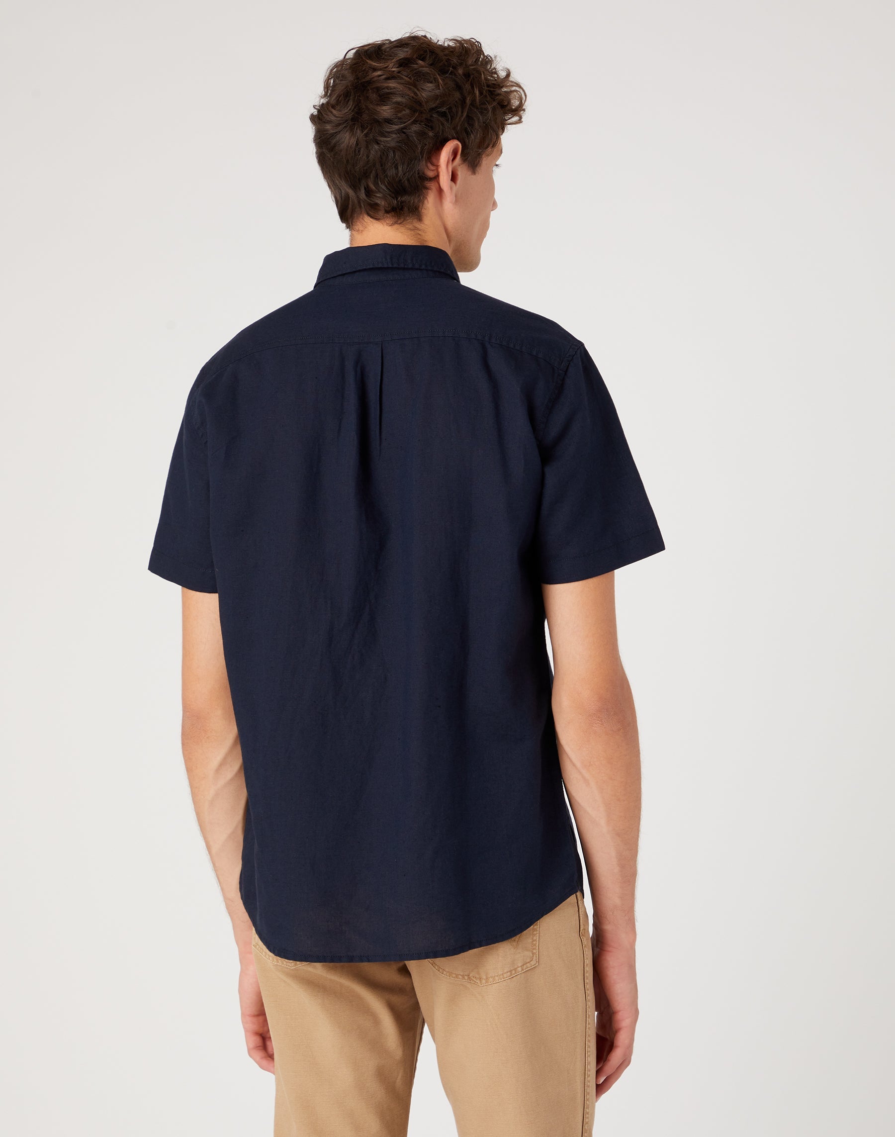 Kurzarm One Pocket Shirt in Dark Navy Hemden Wrangler   