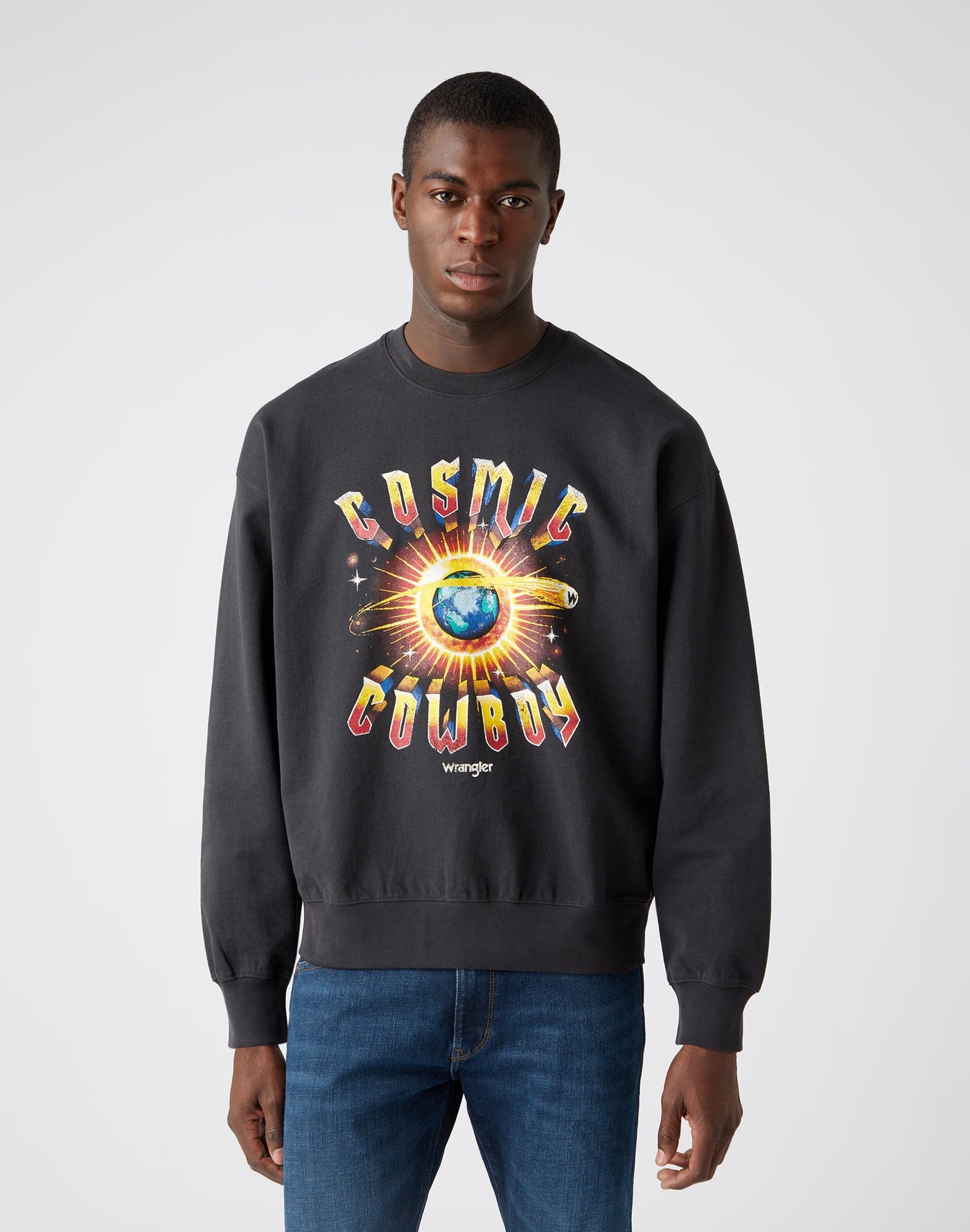 Cosmic Crew Sweatshirt in Faded Black Sweatshirts Wrangler   