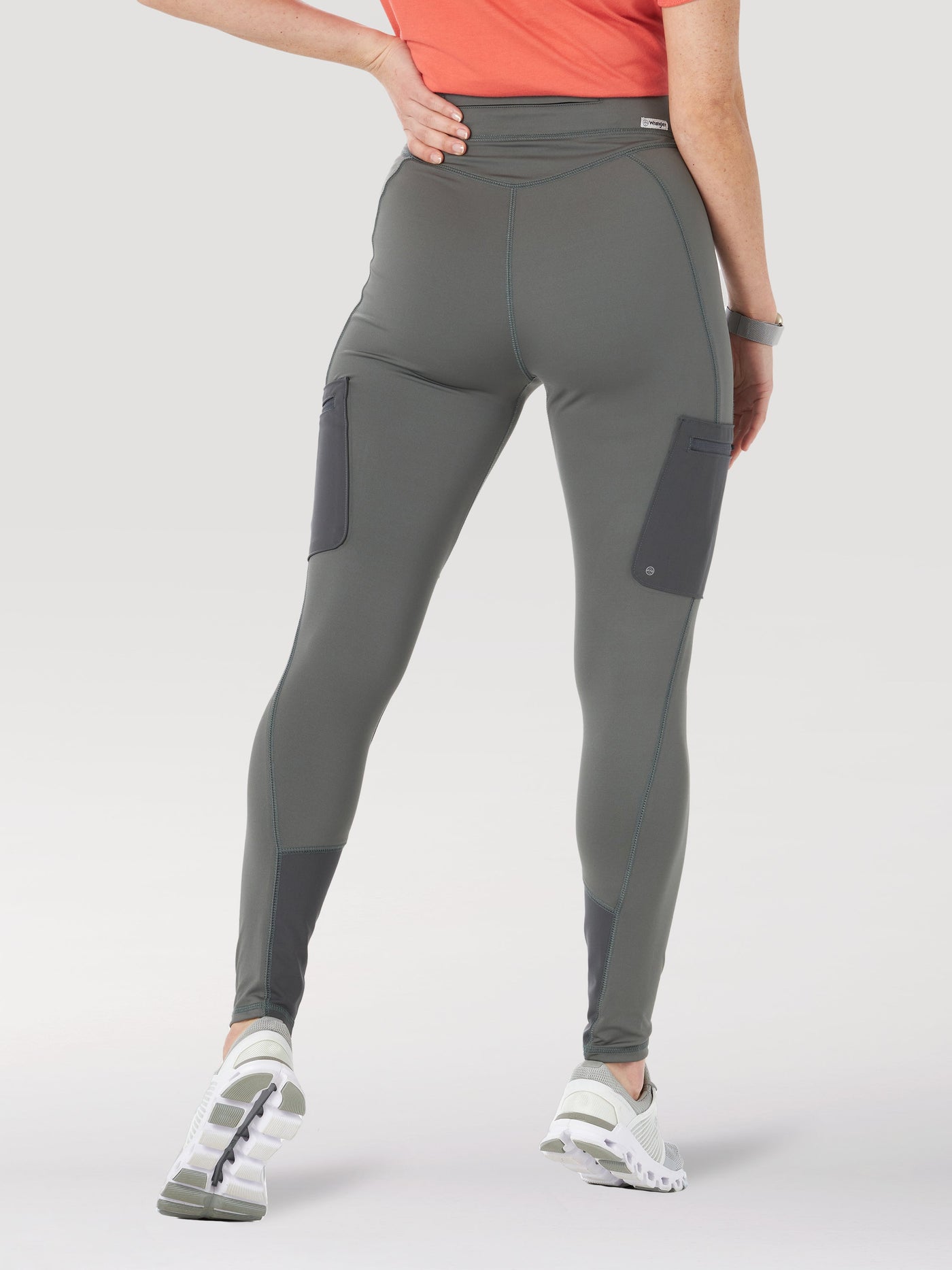 Cargo Legging in Grey Leggings Wrangler   