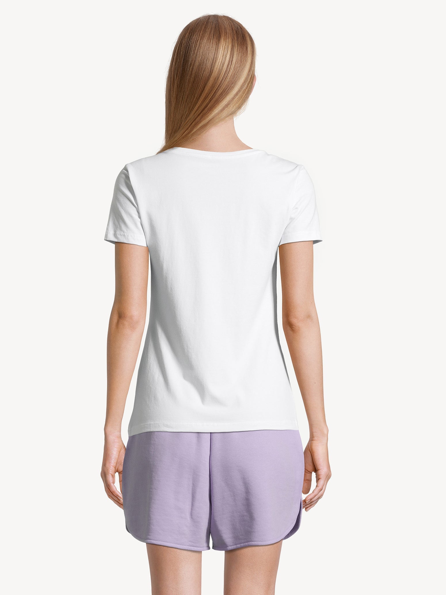Alba Deep Neck Slim Tee in Bright White T-Shirts Tamaris   
